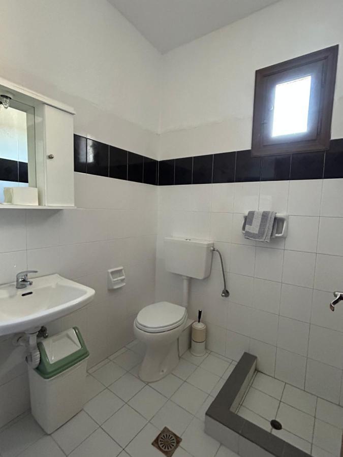 Christopher Apartments Afytos Eksteriør billede